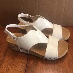Boutique by Corky's Refreshing Women's Size 10 Taupe Sparkle Platform Sandals
